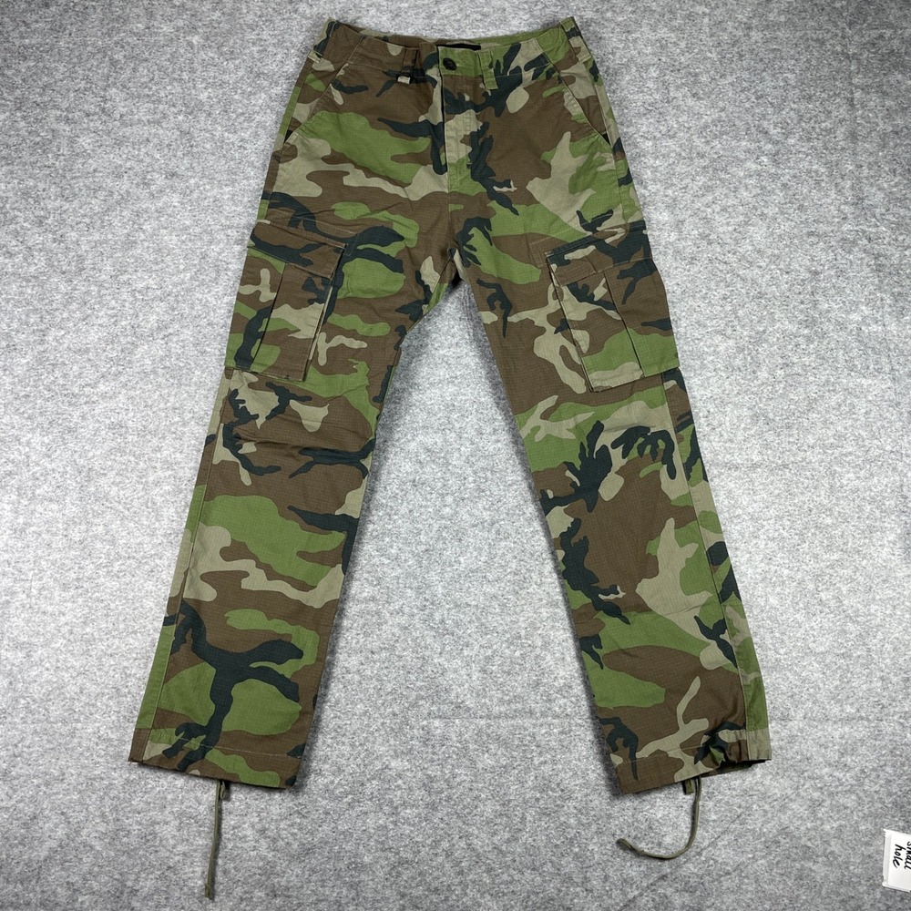 Nike SB Cargo Pants Mens 28 Green Camo Ripstop Skate Skater 883863-222